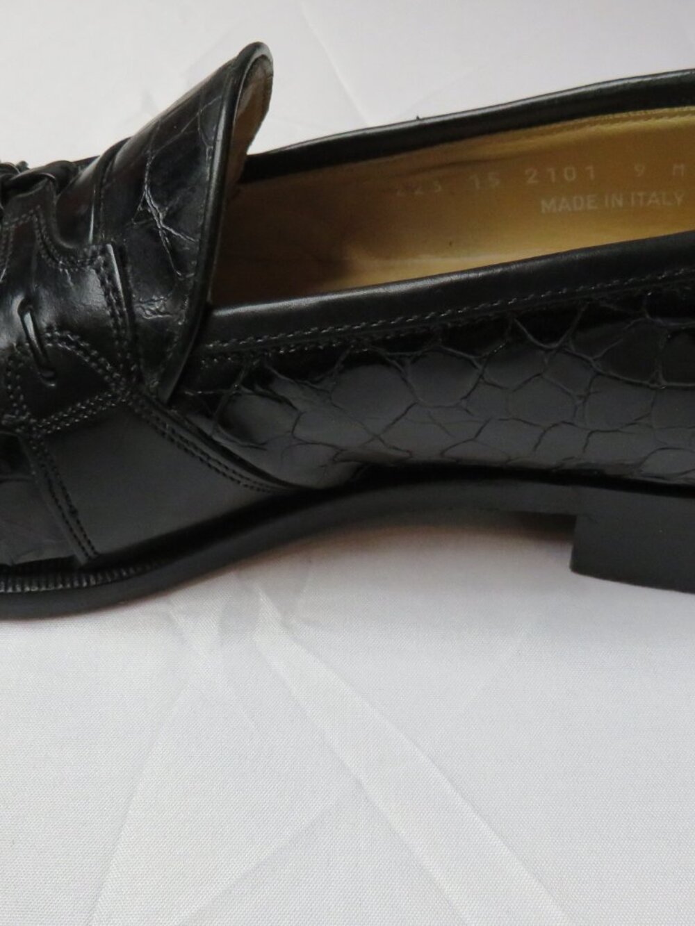 Nice Johnston & Murphy Crocodile Embossed Tassel Loafers Made in Italy 9 M - Picture 9 of 16